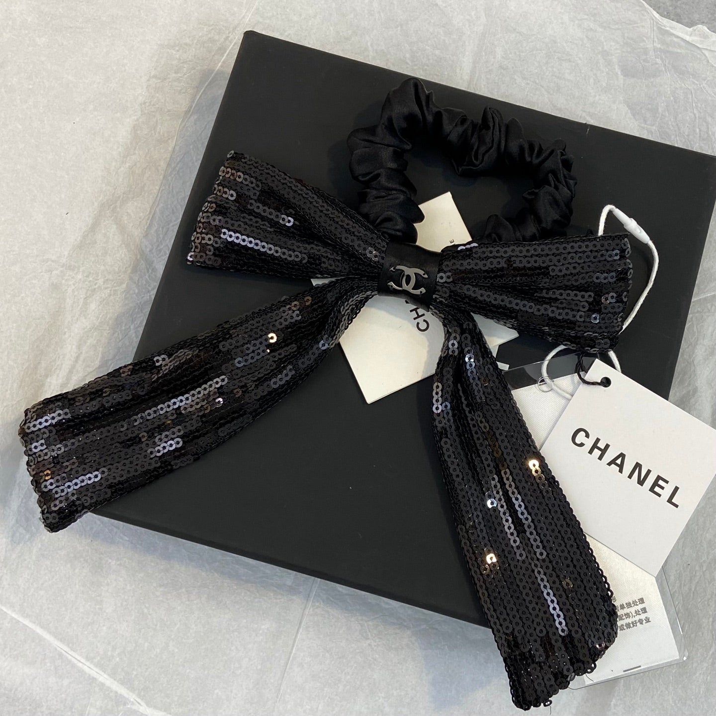 Chanel Bowknot Hairtie/Hairpin